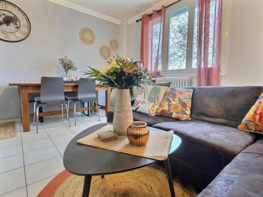 Le Patio - Parking Gratuit Apartment Valence  Exterior photo